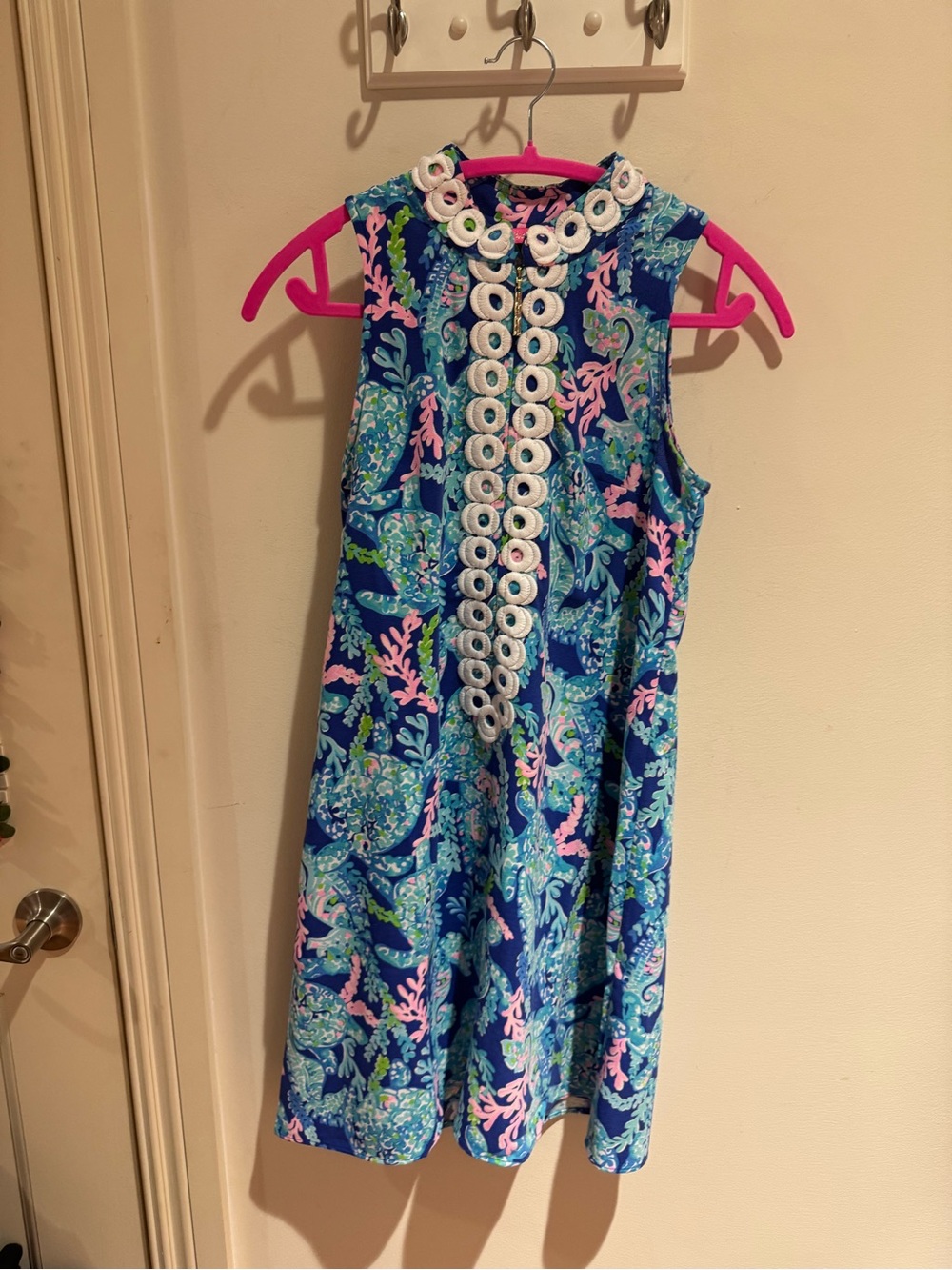 Lilly Pulitzer Blue Coral-Print Sleeveless shift Dress with White Eyelet Detail